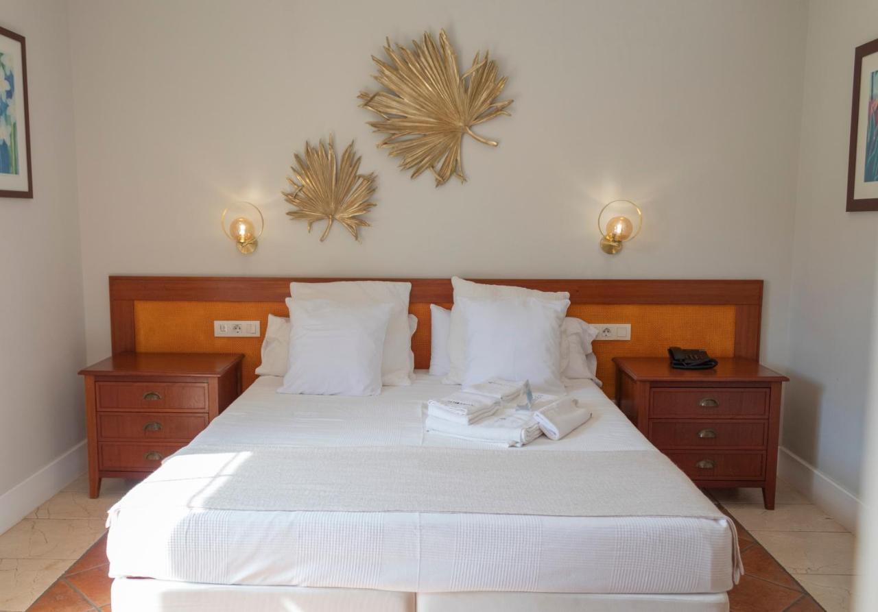 Hotel Mr Les Rotes Dénia Eksteriør billede
